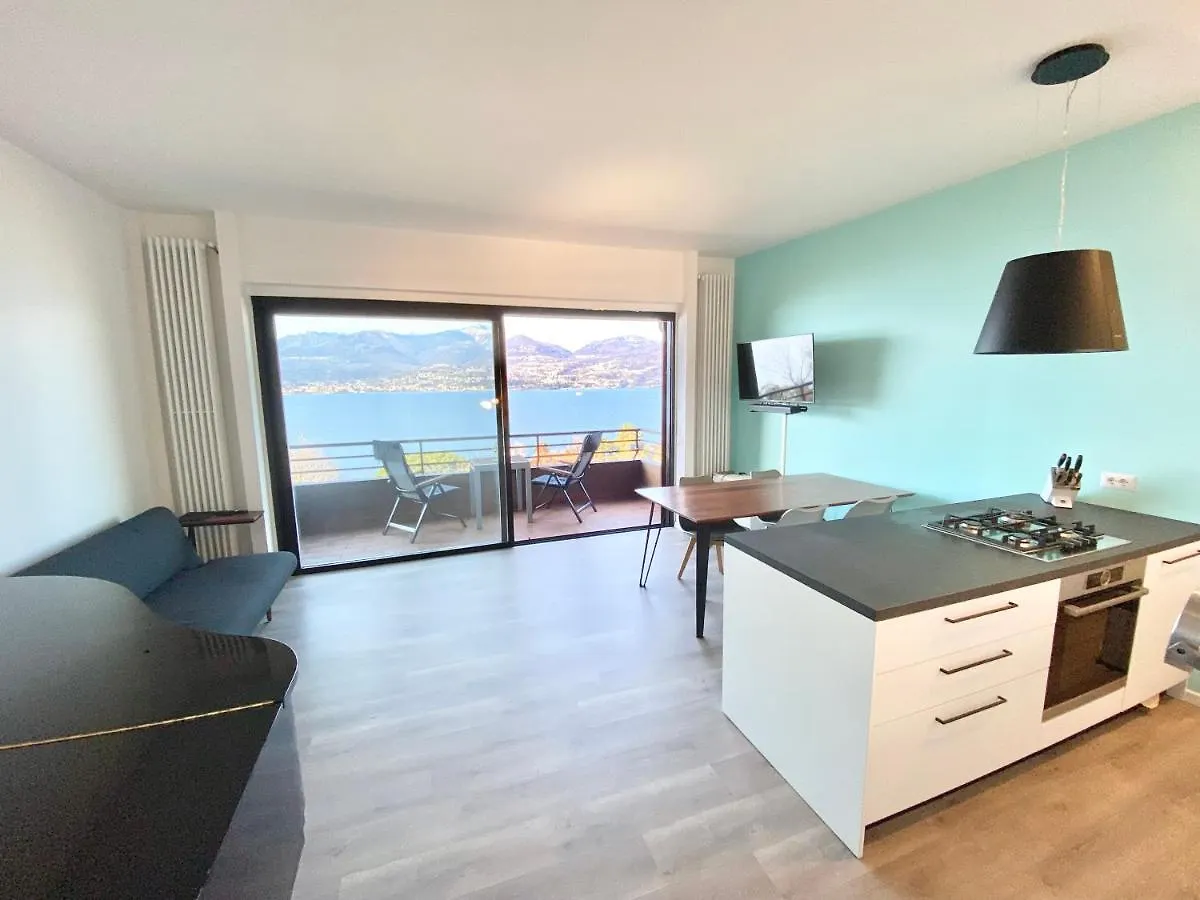 L'Appartamento Dell'Arte Cerro  Apartment