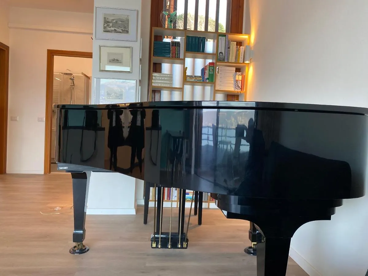 L'Appartamento Dell'Arte Cerro  Apartment Cerro (Laveno-Mombello)